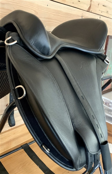 Freeform Classic DKR Trail Treeless Saddle