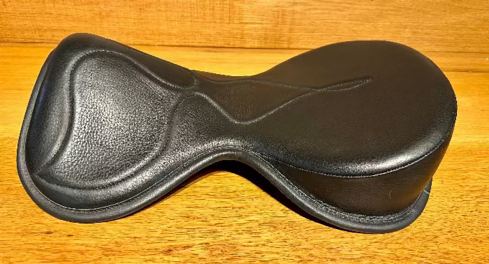 Sale - Freeform Dressage Seat 16.5"