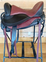 Freeform Pathfinder Treeless Saddle with Leathers - Burgandy seat and leathers on black saddle base.
